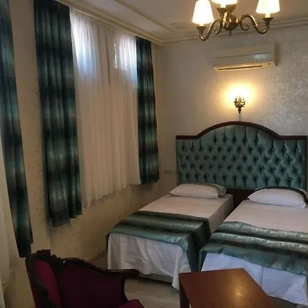 Atam Konak *